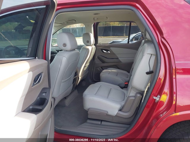 Chevrolet Traverse Premier 2018 1GNERKKW7JJ185918 Image 8