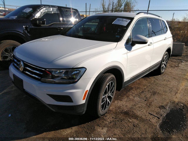 3VV2B7AXXMM045555 Volkswagen Tiguan Se/se R-line Black/sel