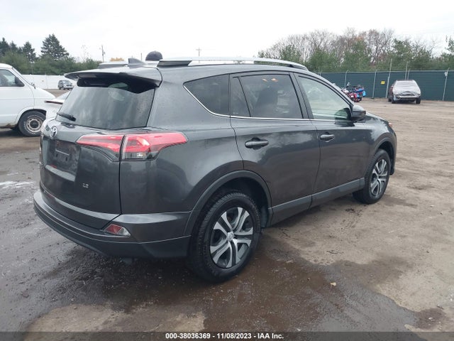 Toyota RAV4 LE 2018 JTMZFREV0JJ159255 Image 4
