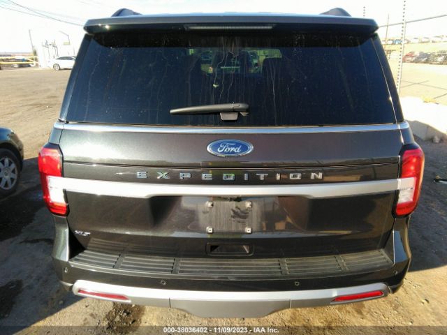 1FMJU1HT8NEA66153 Ford Expedition Xlt
