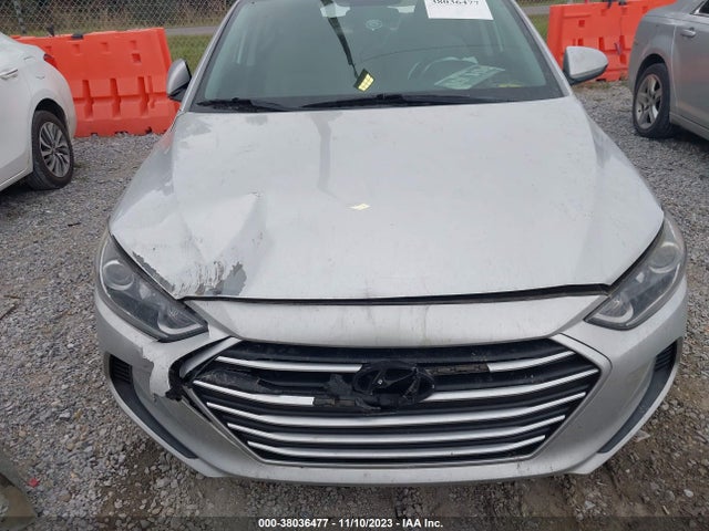 2018 HYUNDAI ELANTRA SEL VIN: 5NPD84LF2JH213263