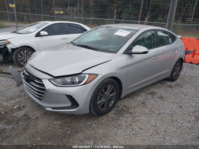 2018 HYUNDAI ELANTRA SEL VIN: 5NPD84LF2JH213263