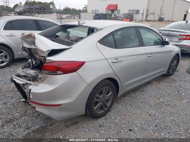 2018 HYUNDAI ELANTRA SEL VIN: 5NPD84LF2JH213263