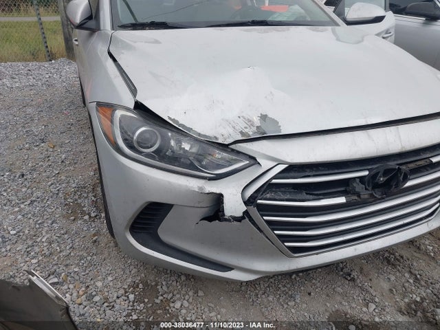 2018 HYUNDAI ELANTRA SEL VIN: 5NPD84LF2JH213263