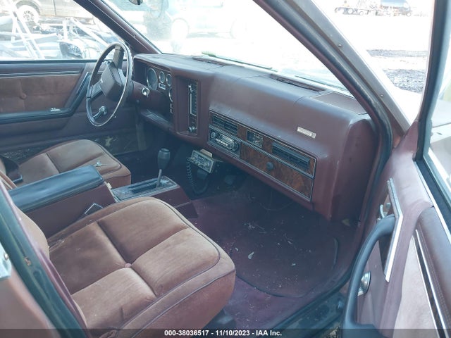 1982 OLDSMOBILE OMEGA BROUGHAM VIN: 1G3AE69R2CW322196