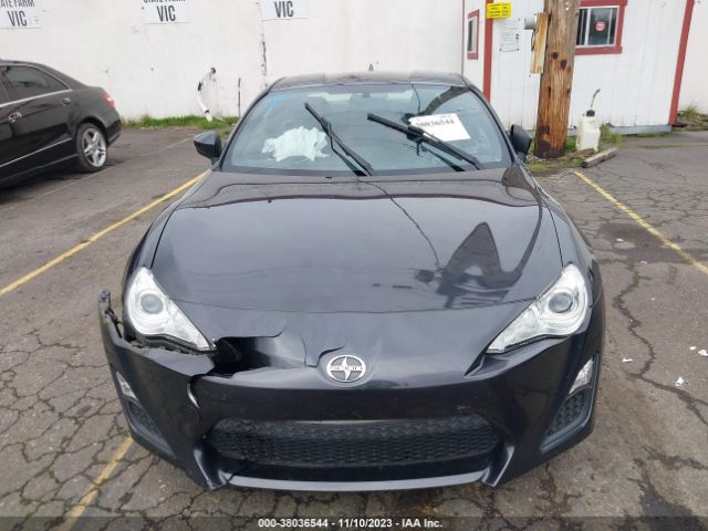 JF1ZNAA14F8711545 Scion FR-S