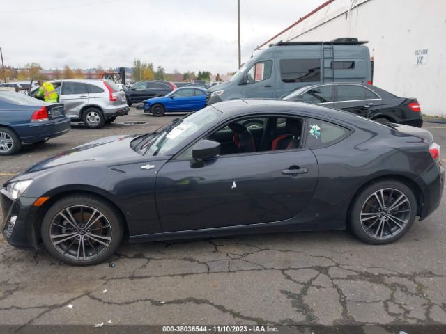 JF1ZNAA14F8711545 Scion FR-S