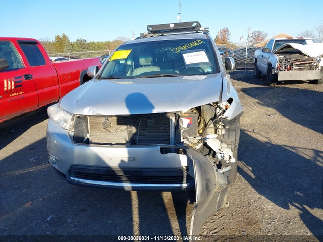 2012 TOYOTA HIGHLANDER SE V6 VIN: 5TDBK3EH8CS137191
