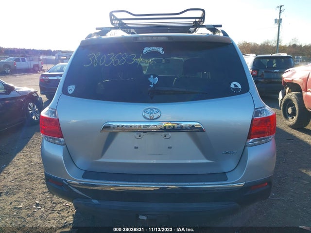2012 TOYOTA HIGHLANDER SE V6 VIN: 5TDBK3EH8CS137191
