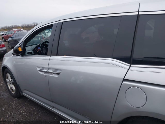 2012 HONDA ODYSSEY TOURING VIN: 5FNRL5H99CB007002