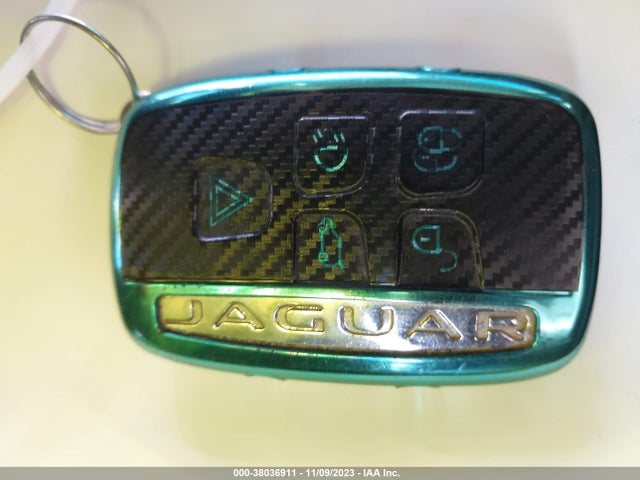 2018 JAGUAR F-PACE SADCJ2FX9JA267308 Photo 10