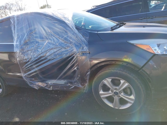 2015 FORD ESCAPE SE VIN: 1FMCU0G75FUA72202