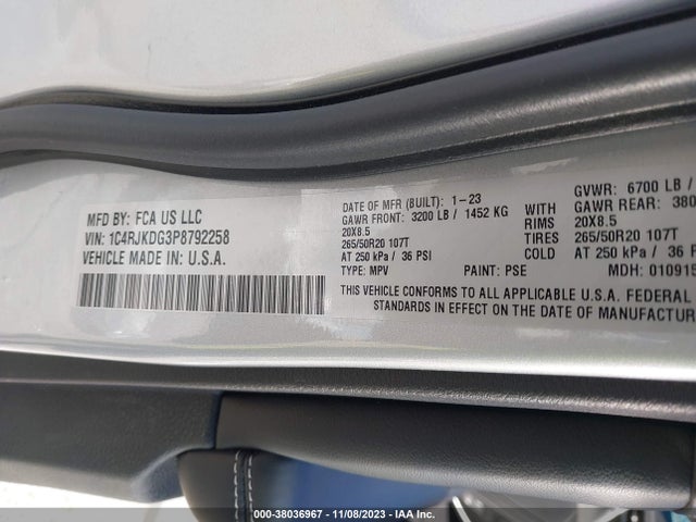 1C4RJKDG3P8792258 Jeep Grand Cherokee L Overland 4x4