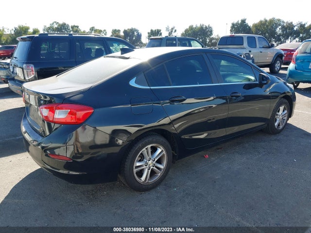 Chevrolet CRUZE LT 2017 1G1BE5SM5H7192681 Image 4