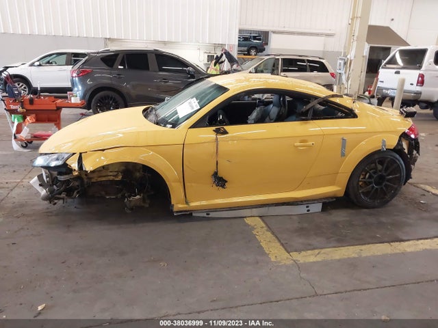 2018 AUDI TT RS 2.5T VIN: WUACSAFV1J1901229