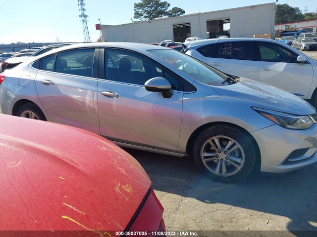 Chevrolet Cruze Lt Auto 2018 1G1BE5SM2J7113182 Image 13