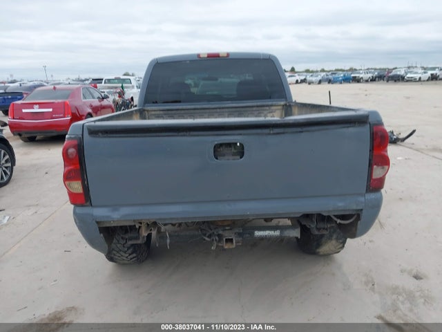 2002 CHEVROLET SILVERADO 1500 LS VIN: 2GCEC19TX21209818