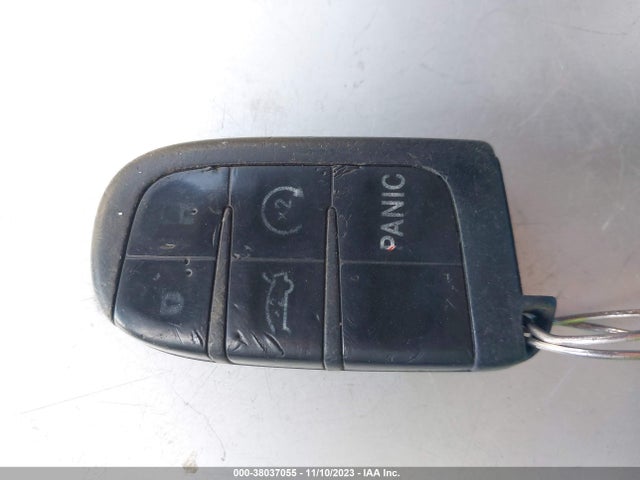 2C3CCAAGXEH337014 Chrysler 300