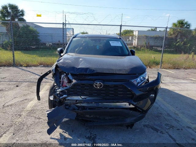 Toyota Rav4 Xle Premium 2021 2T3C1RFV1MC162143 Image 12