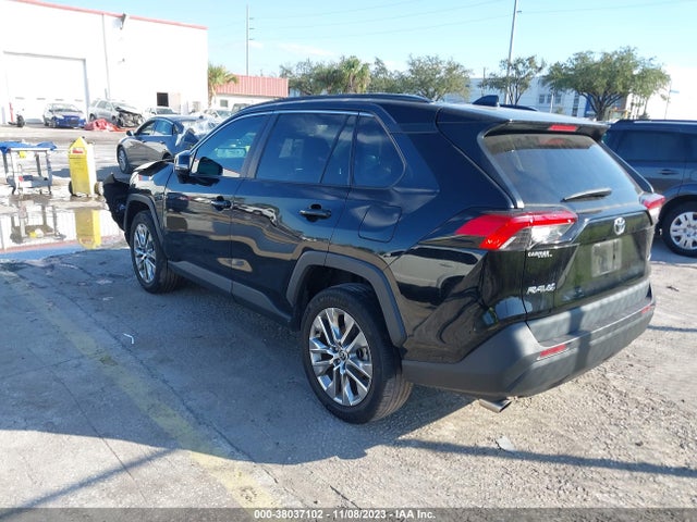 Toyota Rav4 Xle Premium 2021 2T3C1RFV1MC162143 Image 3
