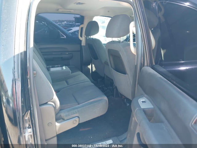 2009 CHEVROLET SILVERADO 1500 LT VIN: 3GCEC23009G267152