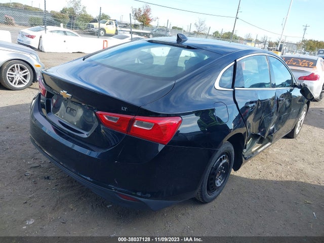 Chevrolet MALIBU LT 2018 1G1ZD5ST8JF242171 Image 4