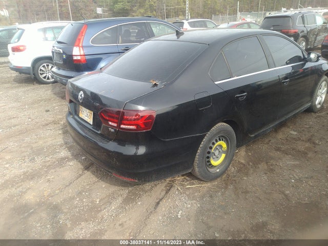 2014 VOLKSWAGEN JETTA 2.0L TDI VIN: 3VW3L7AJ2EM443529