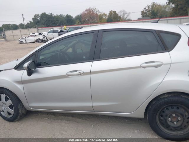 3FADP4TJ6FM163918 Ford FIESTA S