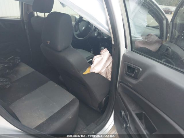 3FADP4TJ6FM163918 Ford FIESTA S