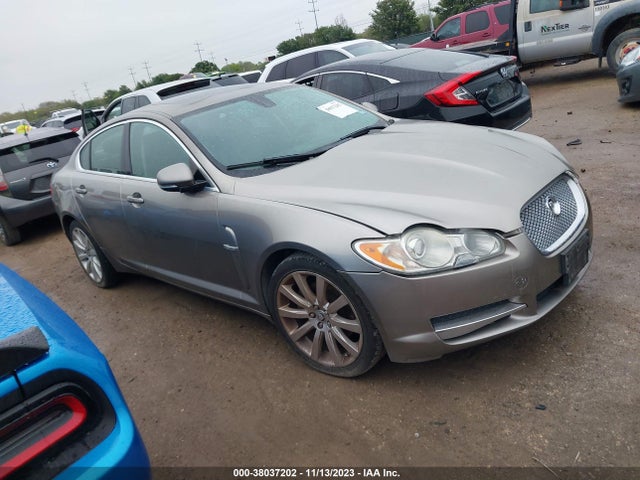 2010 JAGUAR XF SAJWA0FA7AHR57902 Photo 0