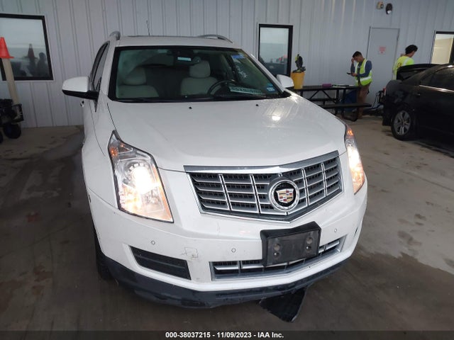 3GYFNBE33GS515808 Cadillac Srx Luxury Collection