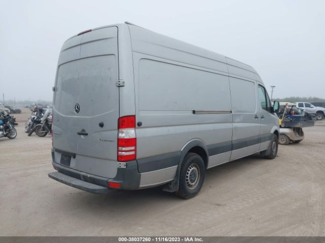 WD3PE8DD9GP273624 Mercedes-Benz SPRINTER CARGO VANS