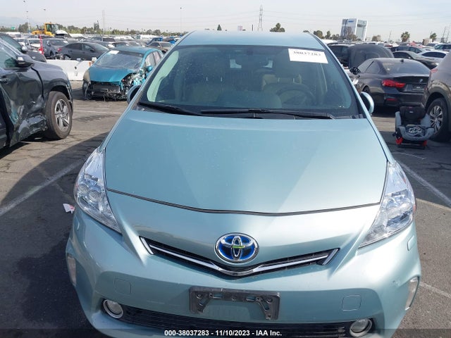 Toyota Prius V Five 2014 JTDZN3EU9EJ004376 Image 12