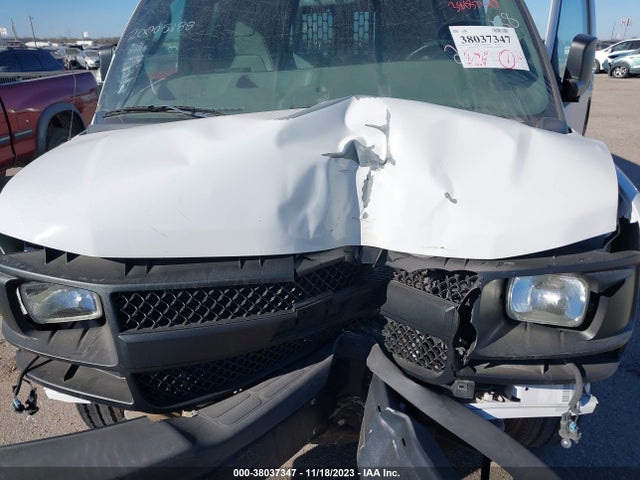 Chevrolet Express 2500 Work Van 2017 1GCWGAFF6H1185734 Image 10