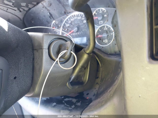 Chevrolet Express 2500 Work Van 2017 1GCWGAFF6H1185734 Image 11