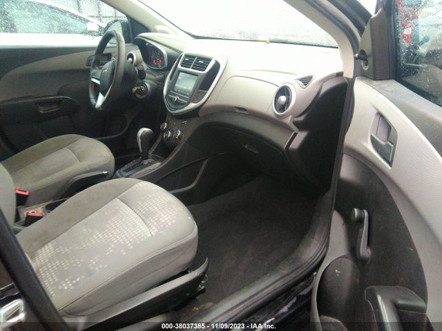 Chevrolet Sonic Ls Auto 2017 1G1JB5SH5H4157390 Image 5