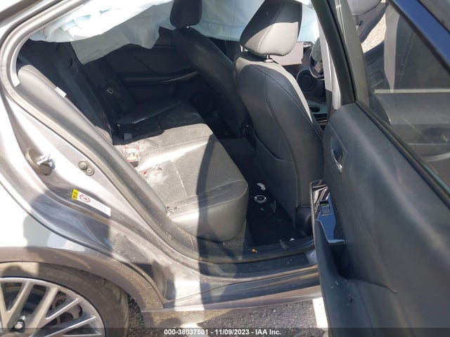 JTHCM1D2XG5002529 Lexus IS 300