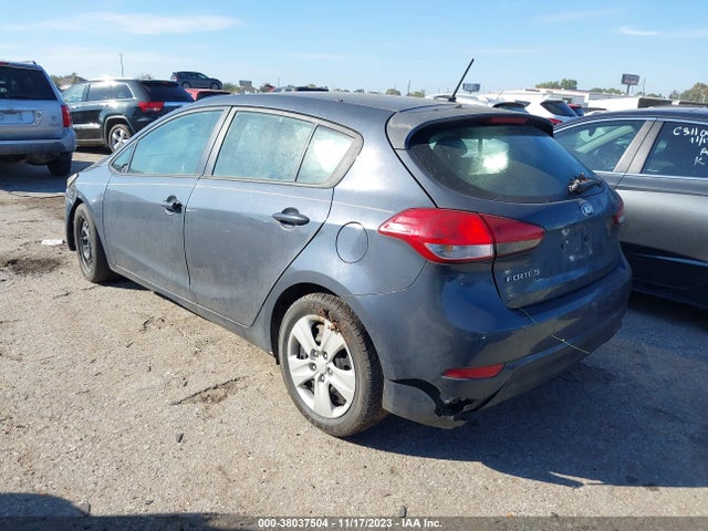 KIA Forte 5-door Lx 2016 KNAFK5A8XG5547244 Image 3