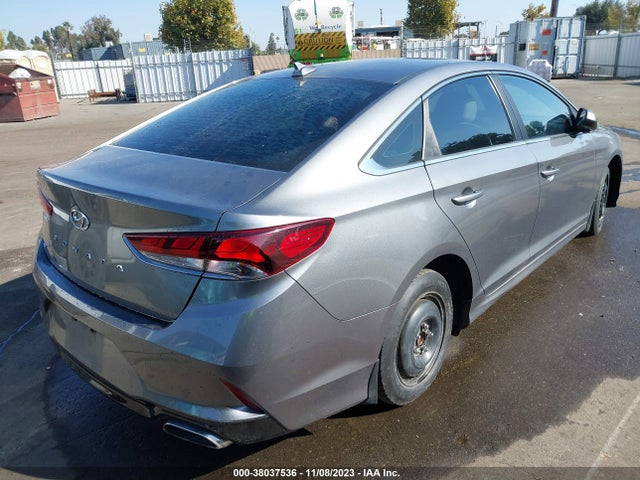 Hyundai SONATA SE 2018 5NPE24AF5JH678371 Image 17