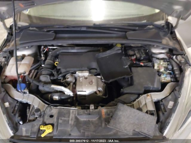 1FADP3KE7FL312546 Ford FOCUS SE