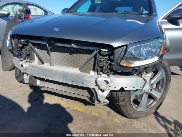WDC0G4JB8HF122630 Mercedes-Benz GLC 300