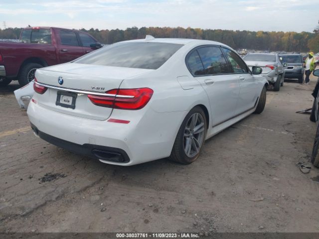 2018 BMW 740I WBA7E2C59JG742065 Photo 3