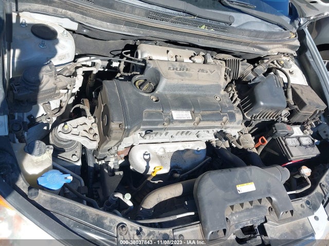 2008 HYUNDAI ELANTRA GLS/SE VIN: KMHDU46DX8U540902