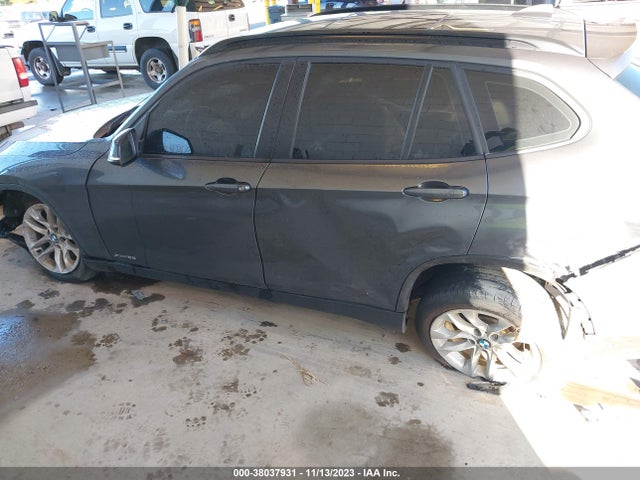 BMW X1 Xdrive28i 2015 WBAVL1C56FVY33952 Image 6
