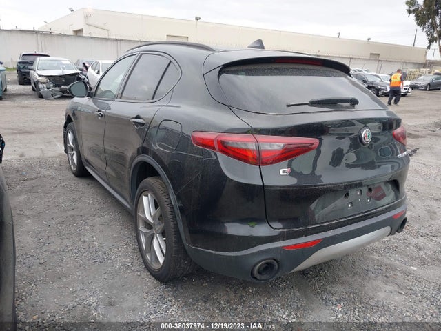 ZASFAKNN6J7B97988 Alfa Romeo Stelvio Ti Sport Awd