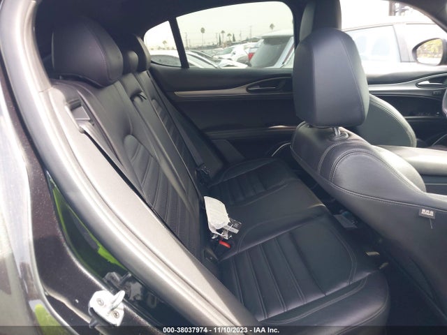 ZASFAKNN6J7B97988 Alfa Romeo Stelvio Ti Sport Awd