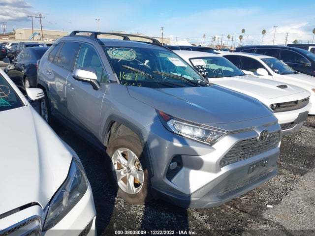 2020 TOYOTA RAV4 XLE VIN: 2T3W1RFV4LC058547