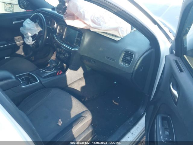 2C3CDXHG8FH870373 Dodge Charger Sxt