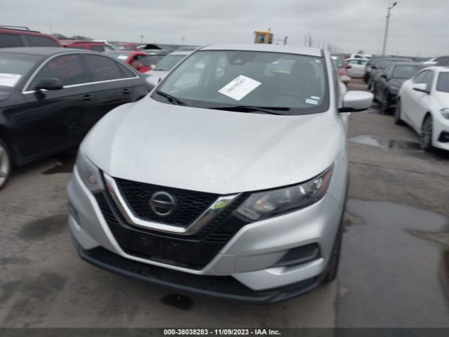 JN1BJ1AW5MW423693 Nissan Rogue Sport S