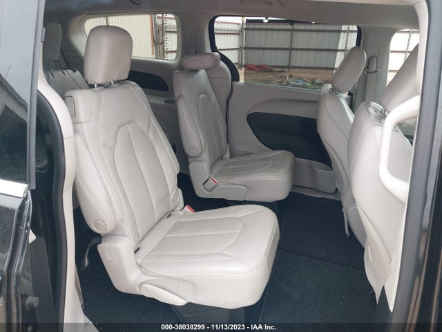 2C4RC1DG3MR546315 Chrysler Voyager Lxi